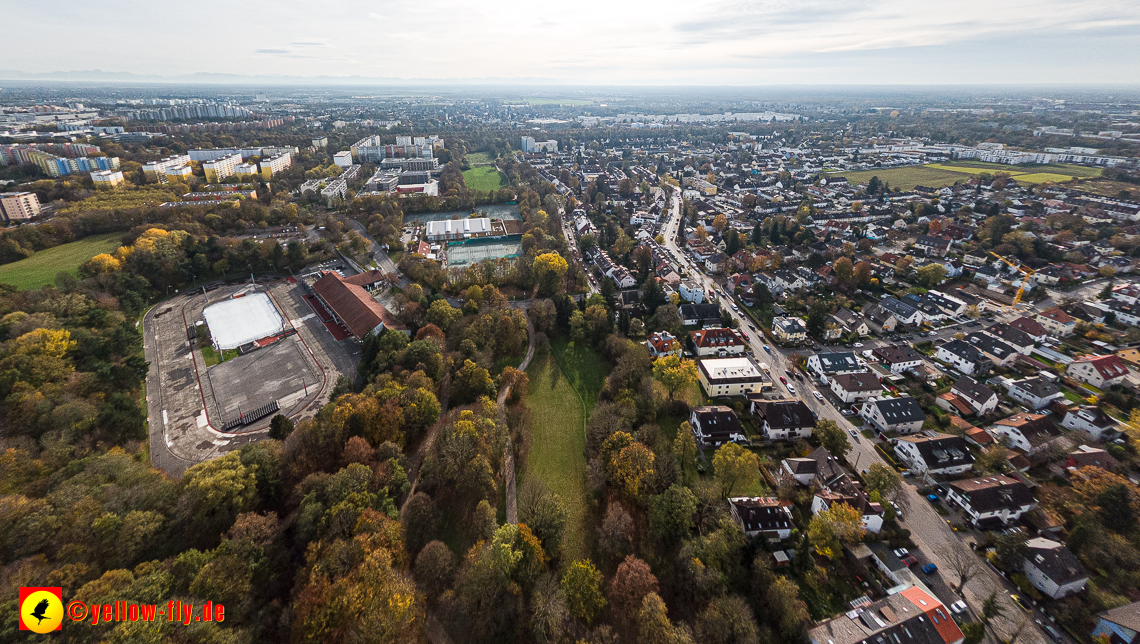 03.11.2022 -  Ostparksee mit Umgebung in Neuperlach